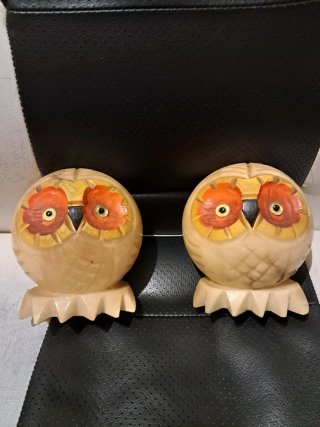 Búhos de Alabastro