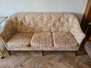 GRATIS Sofá de tela. Leer descripción