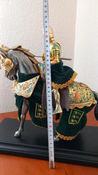 Figura Caballero Medieval a Caballo