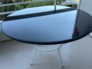 Taula rodona de marbre D110cm  Mesa redonda marmol