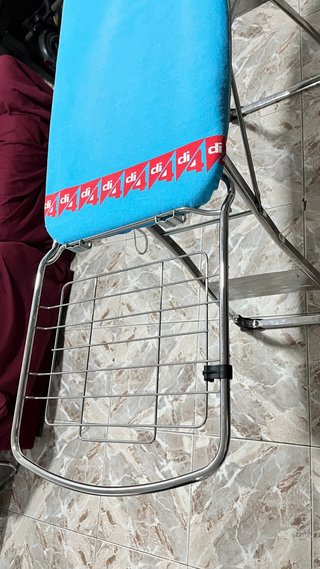 Tabla de planchar azul