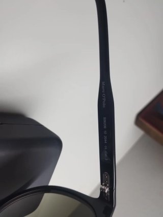 Gafas de sol Marc O'Polo negras, funda rígida gris