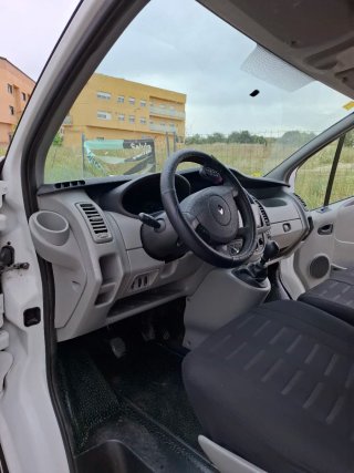 Renault Trafic 2012
