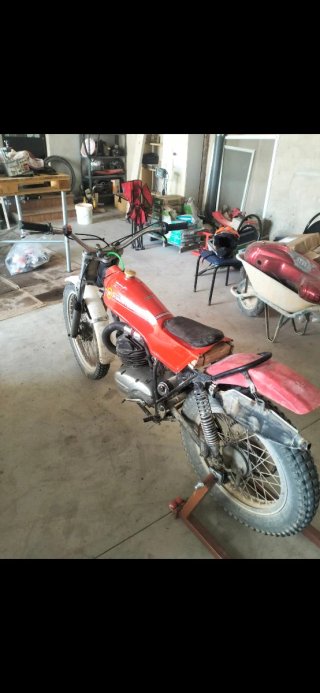 Montesa Cota 247 Trial Roja