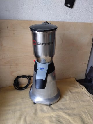 Triturador de hielo Sammic