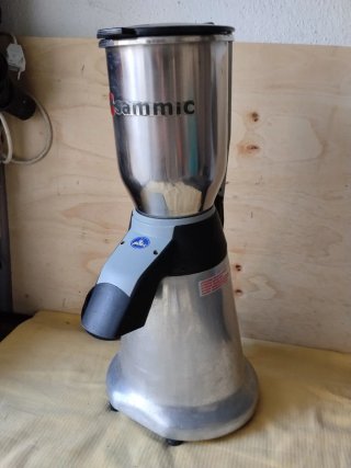 Triturador de hielo Sammic