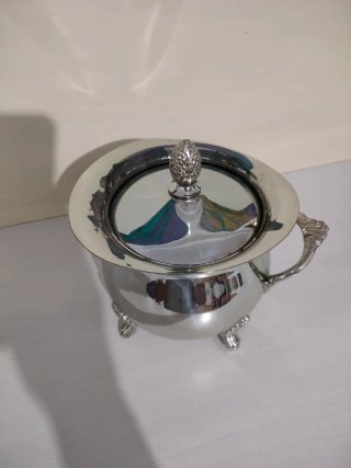 Olla para fondue de metal plateado