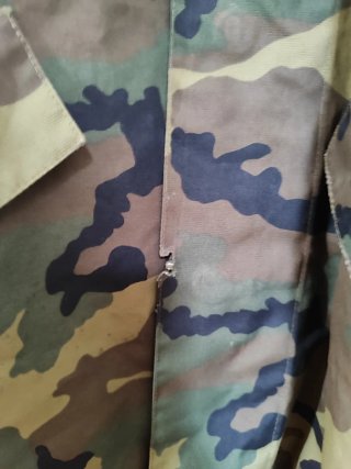 Chaqueta Militar Tres Cuartos Camuflaje