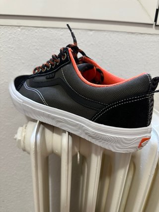 Zapatillas Vans Skate Old Skool Negras/Naranjas