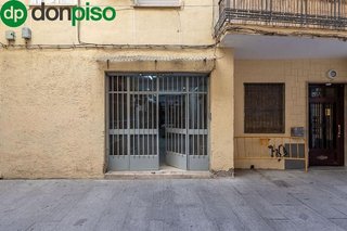 Local comercial en venta en Centro - Sagrario en Granada