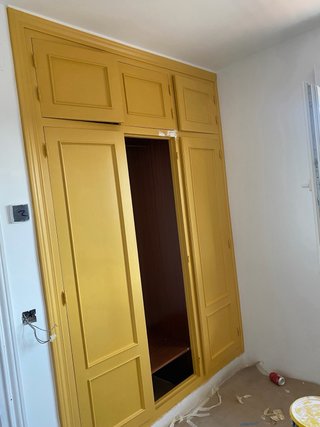 Me ofrezco como oficial de pintura