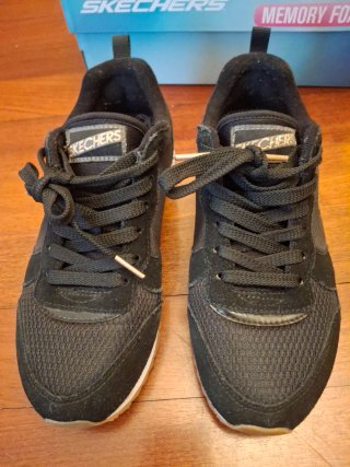 Zapatillas Skechers Negras
