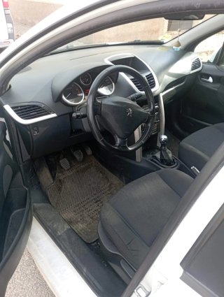 Peugeot 207 2007