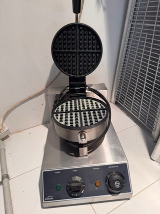 Gofrera lacor