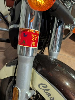 UM Renegade 125cc Ciclomotor Cruiser.