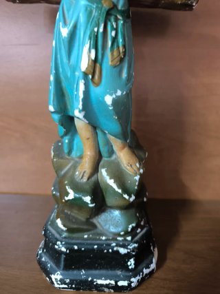 Niño Jesús figura religiosa