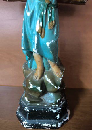 Niño Jesús figura religiosa