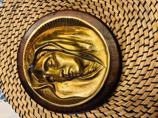 Cenicero Bronce y Madera Tallado Relieve