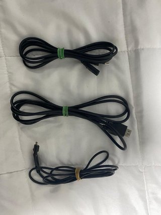 Pack PS4 Slim 1TB + 2 mandos