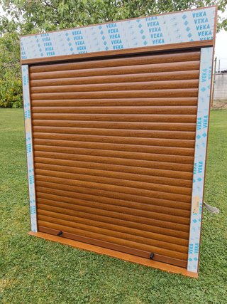 Ventana PVC Roble Dorado 2 Hojas