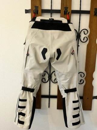 Chaqueta y pantalón Revit Poseidón 3 GTX Gore-Tex