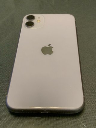 iPhone 11 64GB Morado