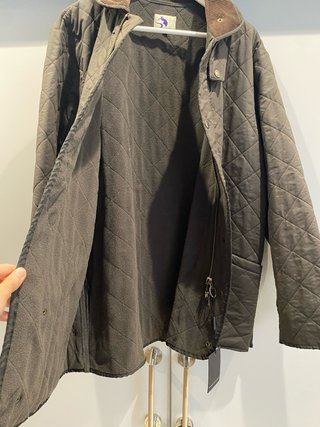 Chaqueta acolchada verde militar Talla L