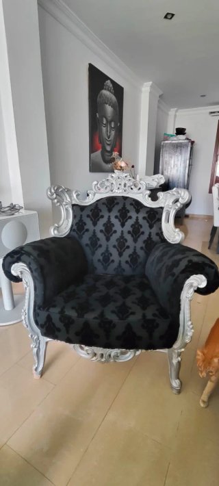 Sillón barroco terciopelo negro y plata, muy bonit