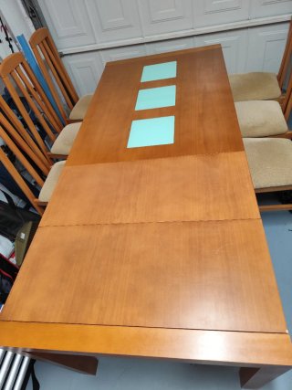 Mesa de comedor con 6 sillas