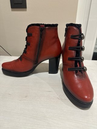 Botines José Sáenz Piel Rojo T37