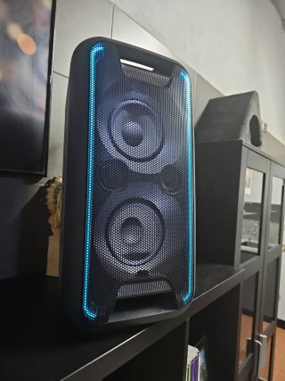 Altavoz Sony con Luces LED