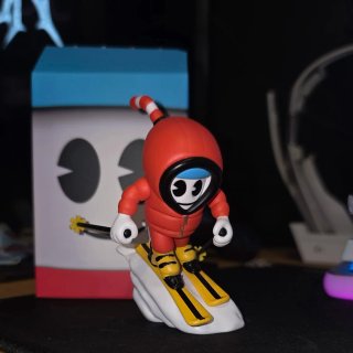 Figura Skier Milfo de Milfshakes