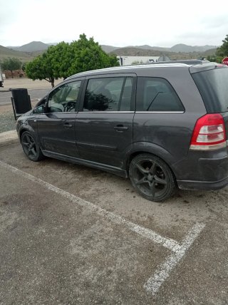 Opel Zafira 2008