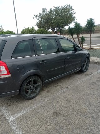 Opel Zafira 2008