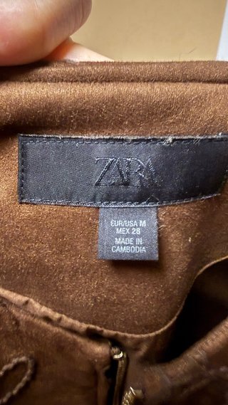 Chaqueta bomber Zara bordada