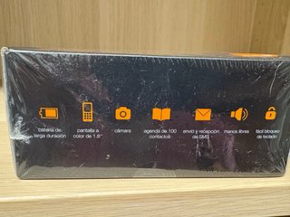 Teléfono móvil básico negro