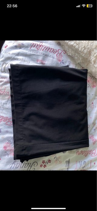 Pantalón de pinzas negro