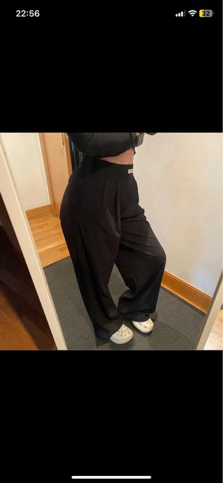 Pantalón de pinzas negro