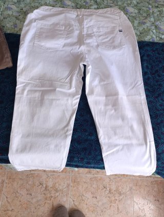 Pantalones Blancos