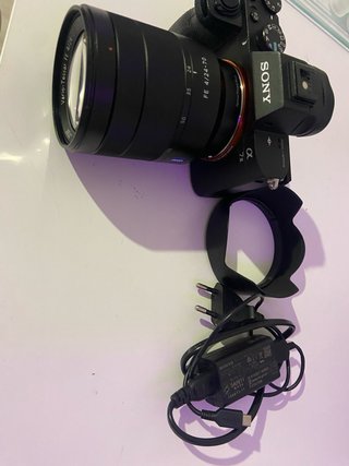 Sony Alpha 7 II con objetivo Vario-Tessar