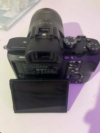Sony Alpha 7 II con objetivo Vario-Tessar