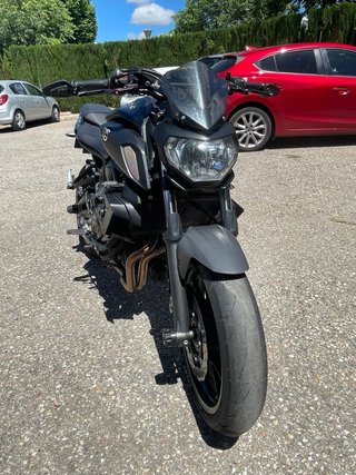 Yamaha MT-07 Limitada A2 Negra
