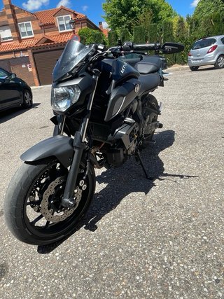 Yamaha MT-07 Limitada A2 Negra