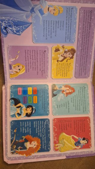 Pack busca y encuentra princesas. 4 libros