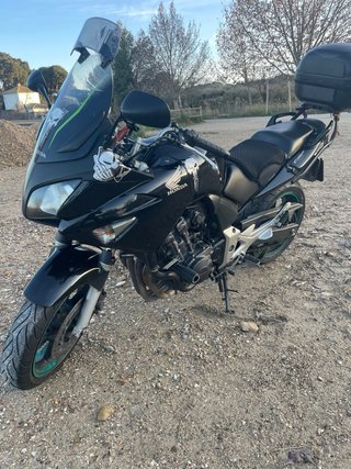 Honda CBF 600 S Negra