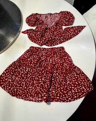 Conjunto Top y Falda Estampado de SHEIN