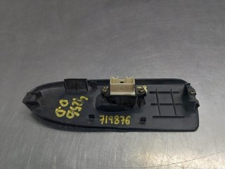 MANDO ELEVALUNAS DELANTERO DERECHO MAZDA 323 F/S