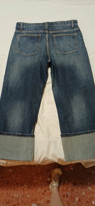 Pantalón vaquero Zara ancho Talla 36