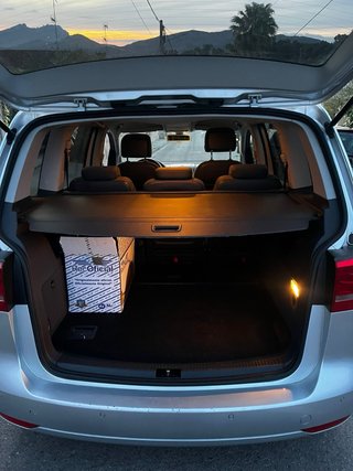 Volkswagen Touran 2012