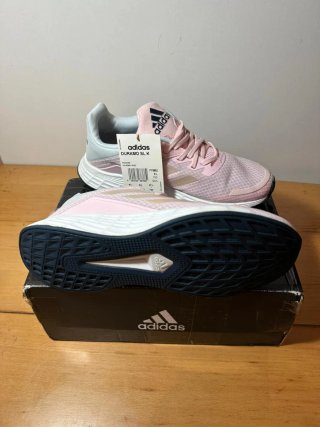 Zapatillas Adidas NUEVAS